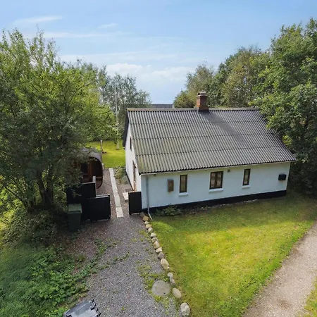 Lovely In With Sauna 別荘